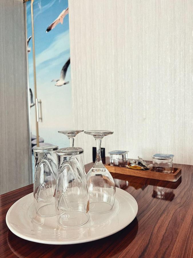 Zebra Hotel Alsancak İzmir Ngoại thất bức ảnh